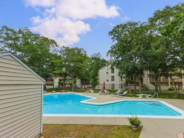 800 Bearses Way #3NF, Barnstable, MA 02630