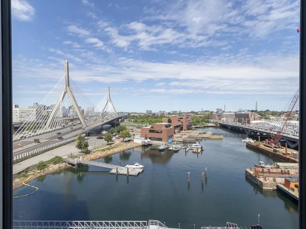 100 Lovejoy Wharf E #10, Boston, MA 02114