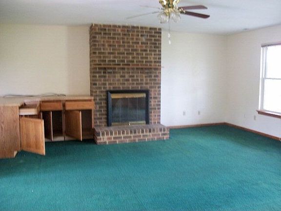 2nd image of 16201 Cabin Pond Ln