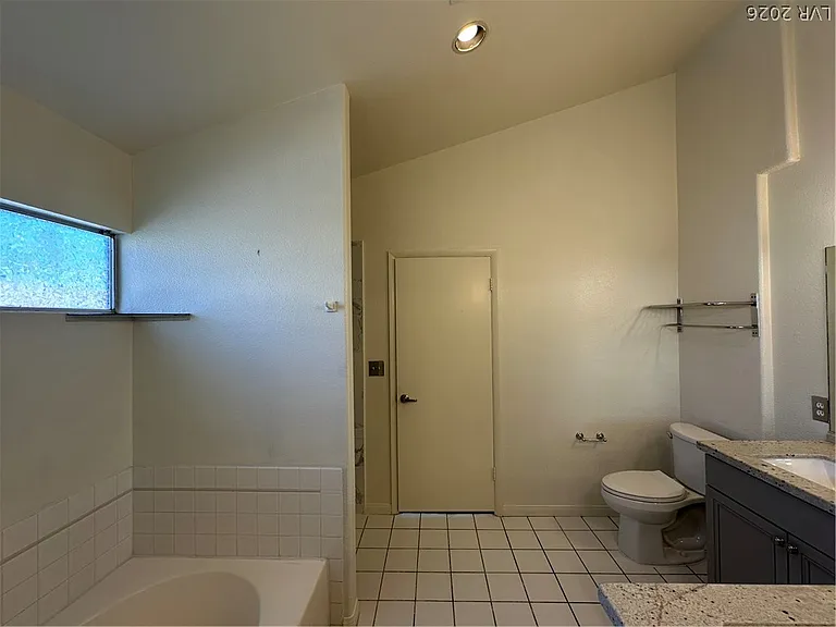 7872 Mount Whitney Cir — Photo 15
