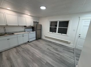 501 N Main St APT 2, Greensburg, PA 15601