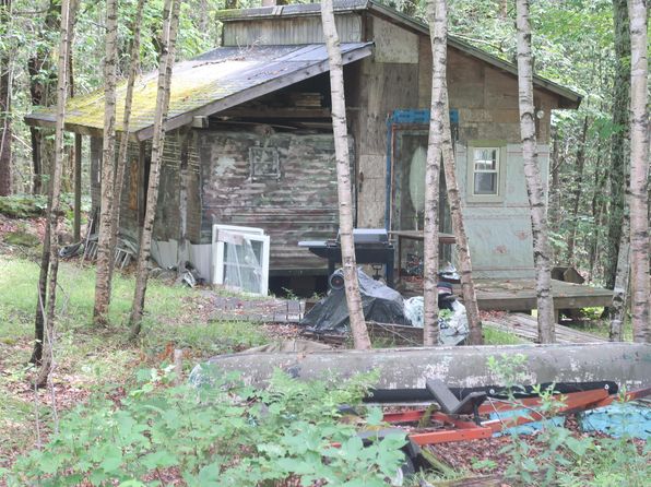 80 Medomak Reserve Road, Liberty, ME 04949