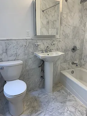 Rented by CitySites Real Estate Group | media 31