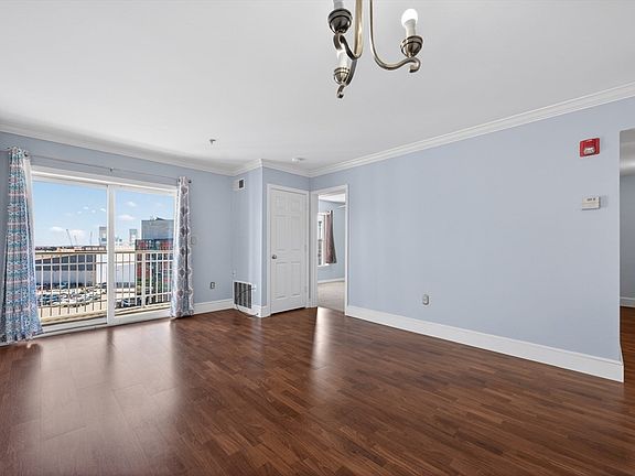 2nd image of 86 E Howard St Unit 204