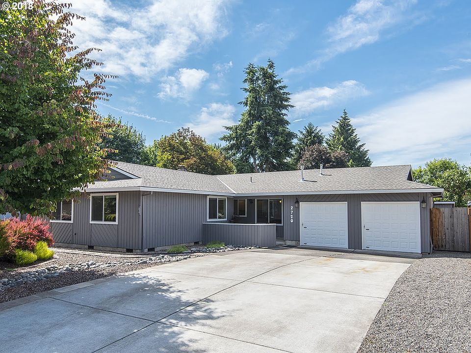 1st image of 2720 SE Willow Dr