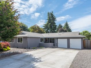 2720 SE Willow Dr, Hillsboro, OR 97123