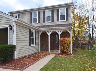 4980 Chambers Dr, Hoffman Estates, IL 60010