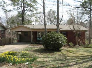 7 Birchwood Cir, Little Rock, AR 72211