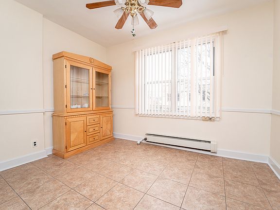 3rd image of 23-23 29th St #2A