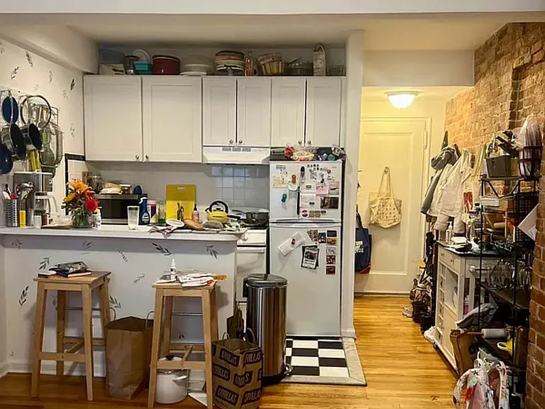 172 E 92nd St #4E — Photo 1