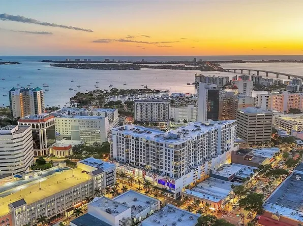 111 S Pineapple Ave #715, Sarasota, FL 34236