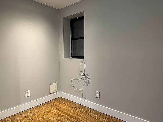 4th image of 2156 2nd Ave APT 3