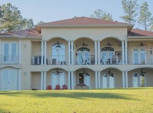 106 Free Bridge Ct, Hodges, SC 29653