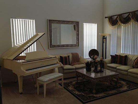 2nd image of 36829 Maxmillian Ave