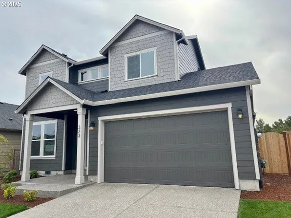 323 W 17th St, Lafayette, OR 97127