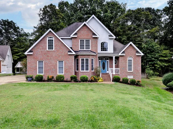 6273 N Mayfair Cir, Williamsburg, VA 23188