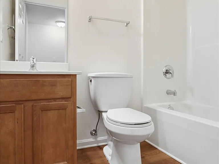 32 Mabel Ln — Photo 23