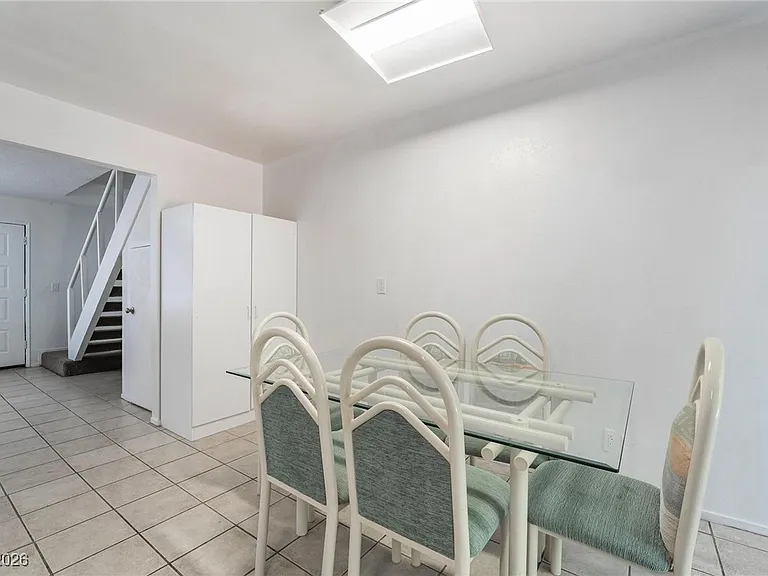 4302 Lynnann Dr — Photo 7