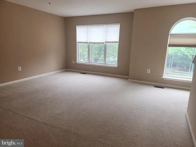 114 Emory Woods Ct — Photo 11