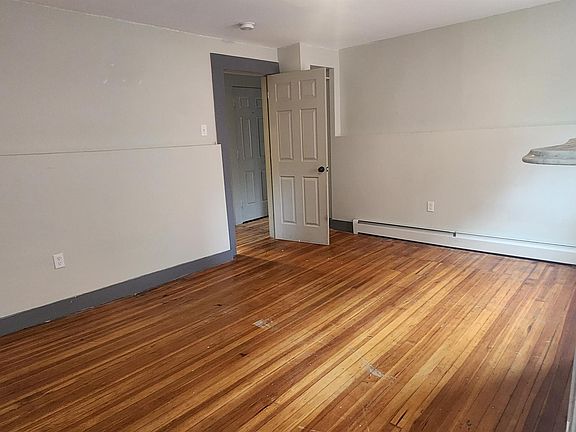 5th image of 343 Madison Ave #2