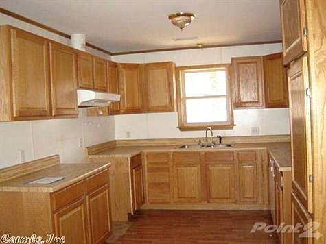 2nd image of 420 Darter Ln