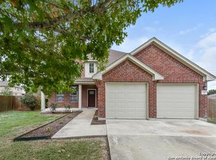 2145 Warwick Pl, New Braunfels, TX 78130