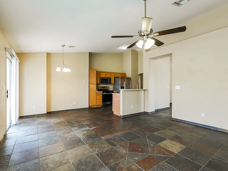 7519 W Summer Sky Dr — Photo 7