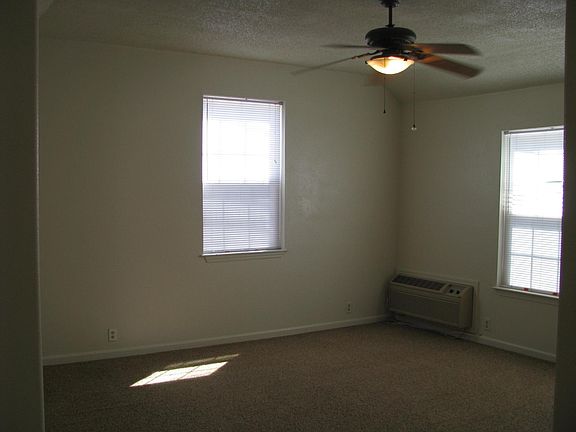 3rd image of 46 N Stewart St #A