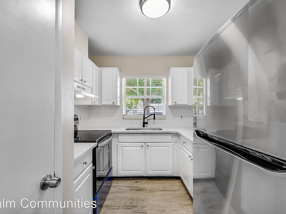 1st image of 406 S Westland Ave #6743419
