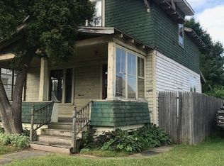 2028 State St, Schenectady, NY 12304