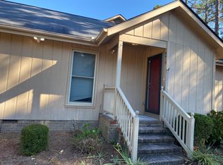 4615 Fen Ct, Fayetteville, NC 28314