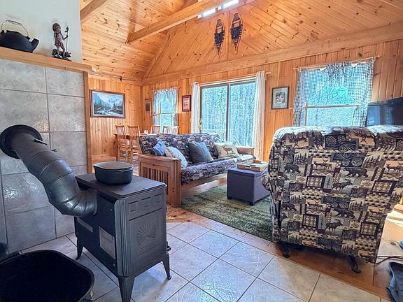 5th image of 40 Wildhaven Road