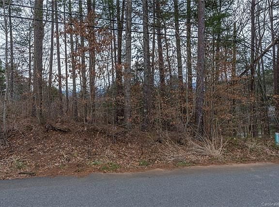 3rd image of 74 Duck Dr #11