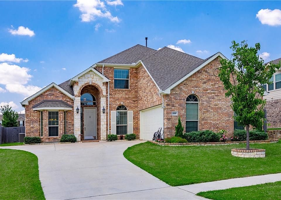1st image of 4509 Merlin Dr