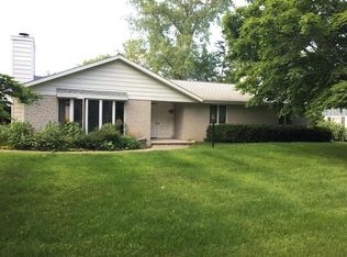 2205 Pine Tree Dr, Two Rivers, WI 54241
