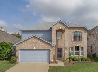 4804 Palm Ridge Dr, Fort Worth, TX 76133