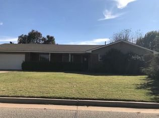 1200 Trail Dr S, Altus, OK 73521