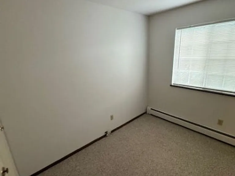 445 W Grand Ave #203 — Photo 3