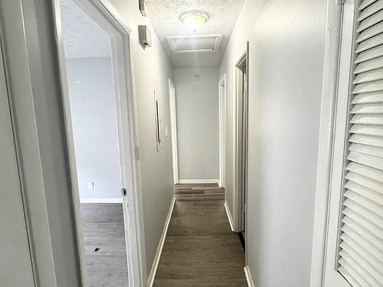 3258 Lancing Ln — Photo 10