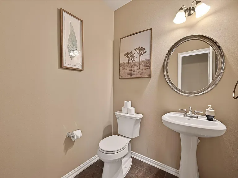 4502 Mallory Creek Dr — Photo 12