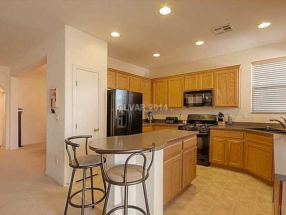 3rd image of 9130 Vintage Wine Ave