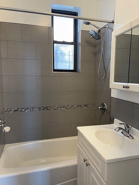 1st image of 32-40 46th St #4D