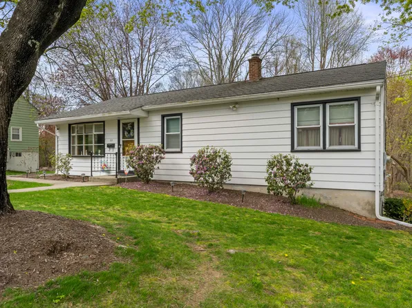 24-26 Tetreault Avenue, Norwich, CT 06360