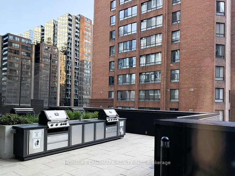 20 Edward St #2803 — Photo 18