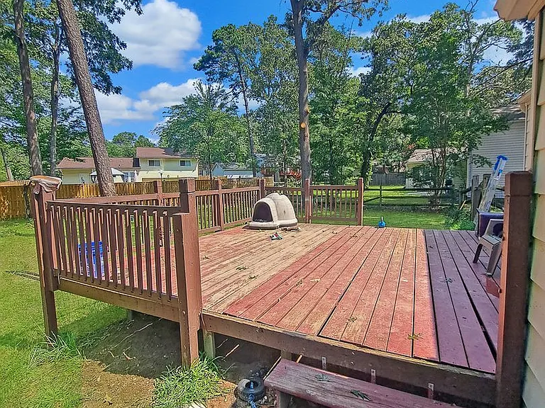 5209 Vaughan Ct — Photo 8