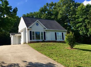 1304 Rosehill Ct SW, Concord, NC 28025