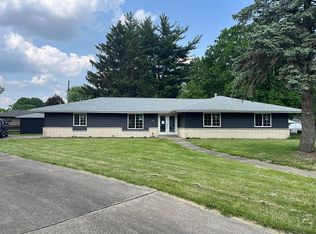 44 Sutton Pl, Springfield, IL 62703