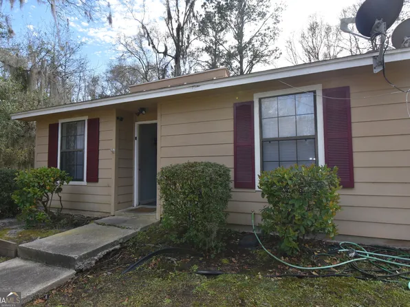 306 Admirals Walk Dr, Saint Marys, GA 31558