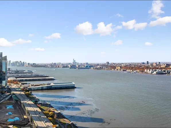 200 Riverside Boulevard image 1 of 11