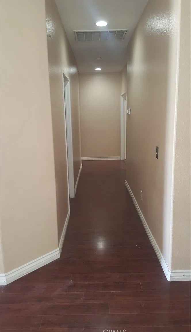 4 bed, 1850 sqft, $2,800 — Photo 4
